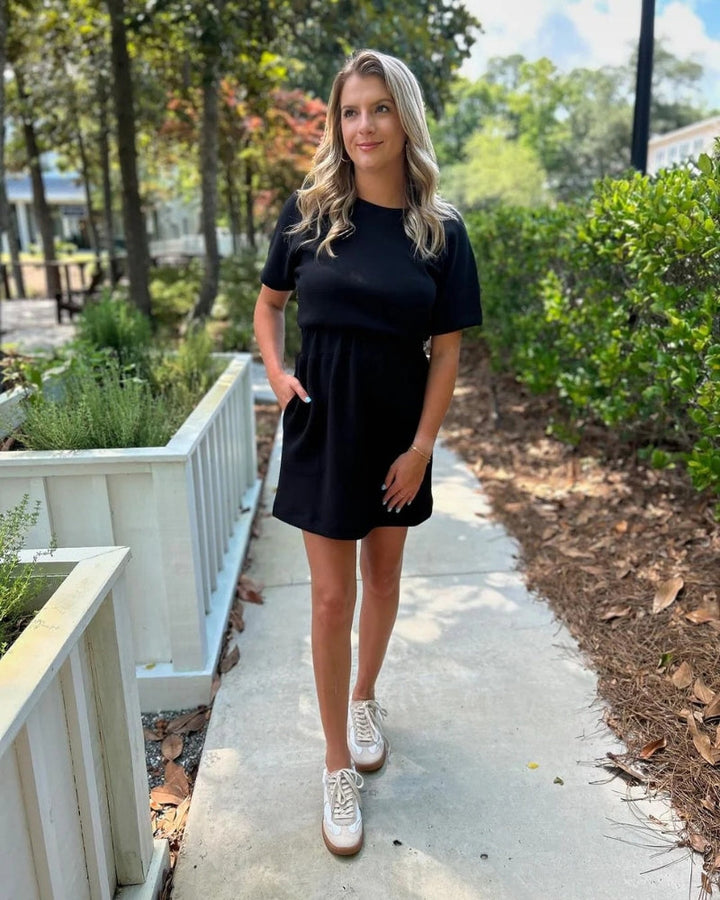 MANAIA - STYLISH & COMFY DRESS